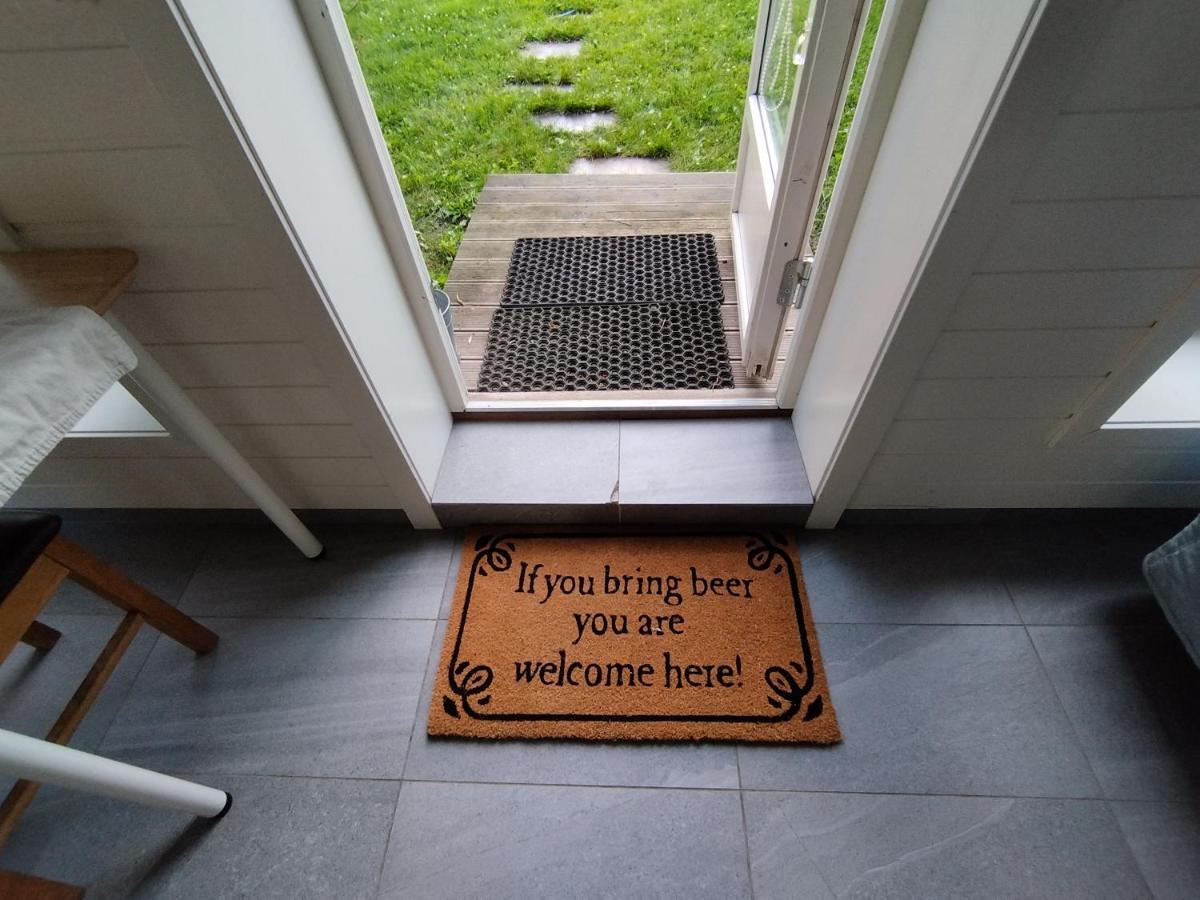 Guest House In The Garden Hokksund 外观 照片